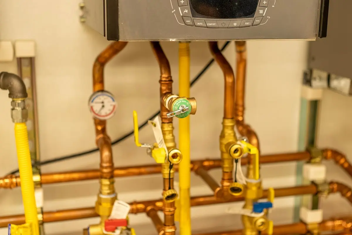 Licensed technician providing Emergency Plumbing for a homeowner in Boulder Hill